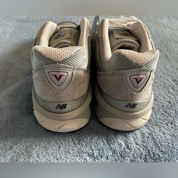 New Balance “Made” grey running/course shoes - Worn Once - Reposhing - see pics - Picture 9 of 16
